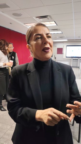 No he desistido de la demanda, ya falta poquito: Rosana Díaz