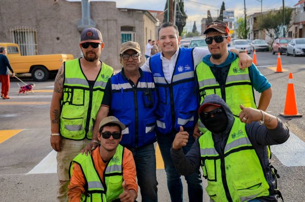 Supervisa Marco Bonilla trabajos de bacheo en la Santo Niño; mantenimiento vial continúa en toda la ciudad