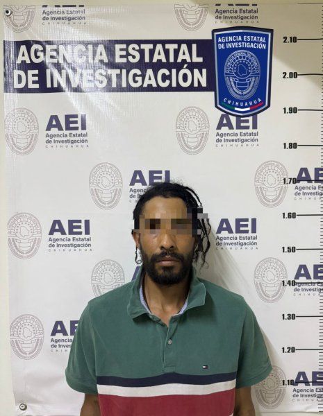 Detienen a masculino con un arma de fuego y droga en la colonia Punta Oriente