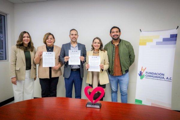 Darán becas a estudiantes de carreras técnicas; firman convenio DIF Municipal y Fundación Chihuahua
