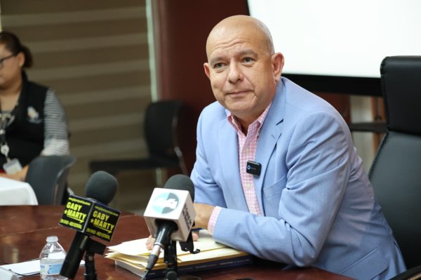 Deficiente la excusa de Santiago culpar a  Morena nulos resultados, si no pueden con gobierno nos hacemos cargo: Estrada