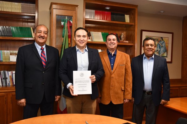 Asume Servando Chávez Tiznado la Coordinación de Educación de la Zona Sur