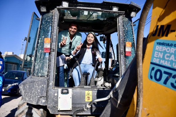 Nancy “La China” Frías gestiona arranque de obra de alcantarillado en la colonia Deportistas