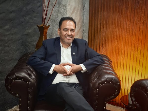 Voy por alcaldía de Juárez; encuestas no deben ser por fama: Juan Carlos Loera