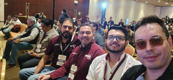 González y Cruz en el Consejo Nacional de Morena