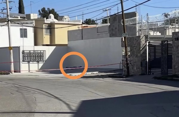 Localizan cadáver envuelto en lona en el fraccionamiento Marquis de Ciudad Juárez