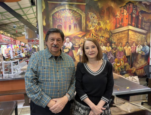 ¿Austeridad de Morena? Exhiben a Napoleón Gómez Urrutia con reloj de 250 mil pesos