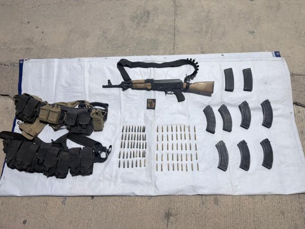 Asegura SSPE armamento y equipo táctico en campamento improvisado en el municipio de Aldama