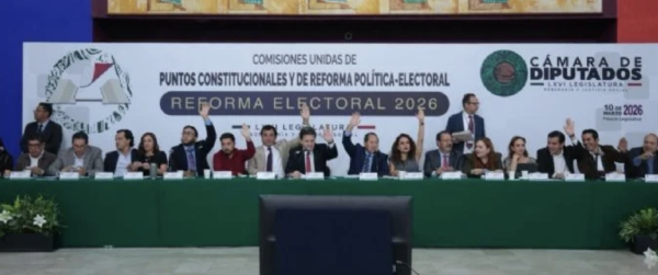 Sin los votos del PT y PVEM, Morena aprueba en comisiones el dictamen de la reforma electoral