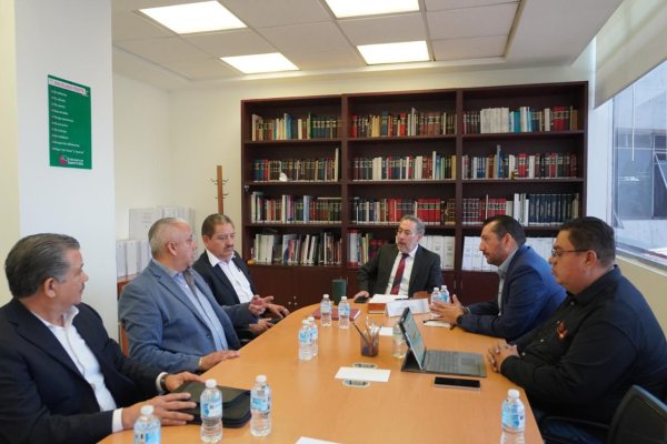 Sección 8 del SNTE impulsa y fortalece gestiones para la construcción de un Hospital del ISSSTE en Chihuahua