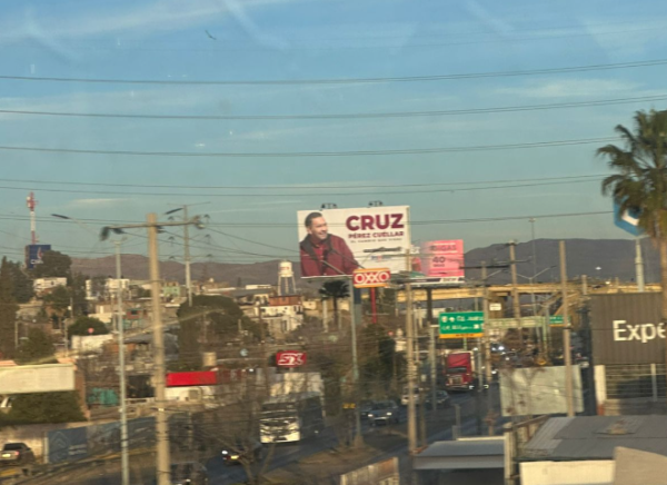 Cruz ya presentó oficio a la Comisión de Honor y Justicia, para deslindarse de espectaculares y solicitar su baja: González