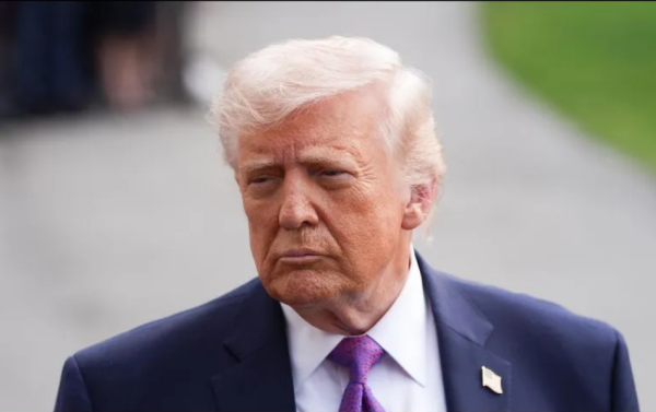 Trump insiste en cortar comercio con España y critica su postura ante Irán