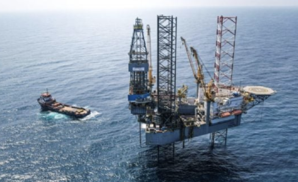 Ni 400 millones de barriles frenan alza en precios del petróleo por guerra en Medio Oriente