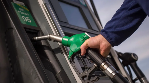 Aumenta gasolina en algunas zonas del país; en Urique se vende el Diesel a 30 pesos por litro