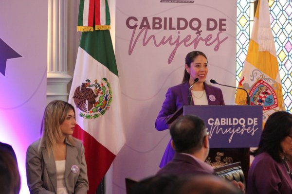 Hoy las mujeres hacemos la historia: regidora Ana Lilia Orozco