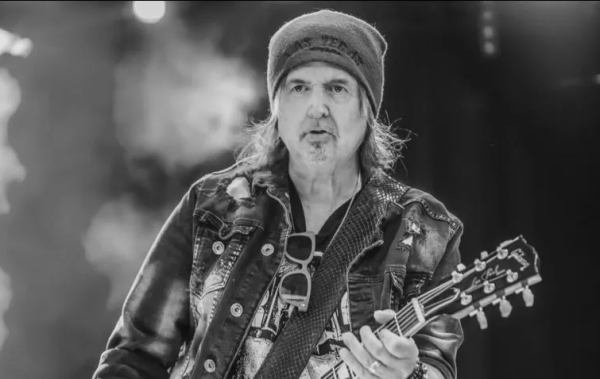 Phil Campbell de Motörhead fallece a los 64 años