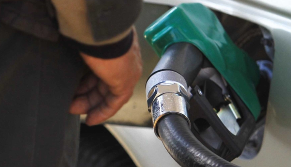 Hacienda reactiva estímulo fiscal al diésel tras alza de precio por guerra en Irán