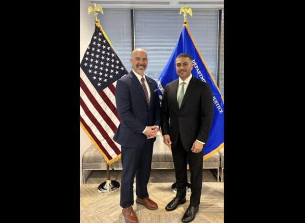 Harfuch se reúne con director de la DEA; discuten lucha contra el narcotráfico