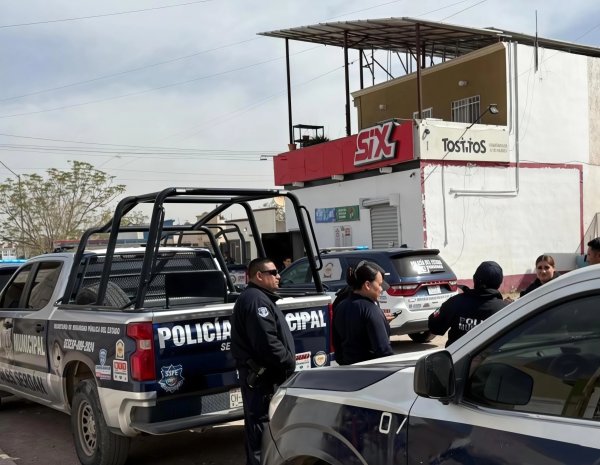 Asaltan tienda Six; amarran a encargada y se lleva 80 mil