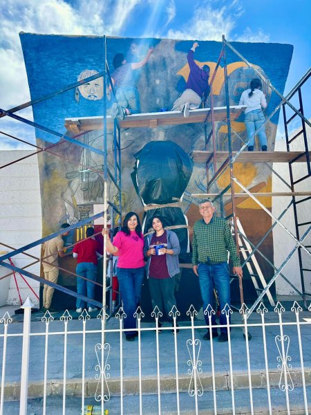 Inician UACH y Municipio restauración de mural histórico en Meoqui