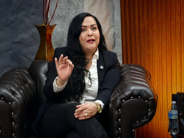 Martha Serrano sostiene aspiración a la alcaldía y que Brenda Ríos no representa a la 4T