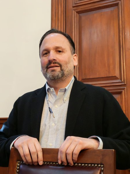 Desconoce De la Peña posible denuncia por violencia de género en su contra