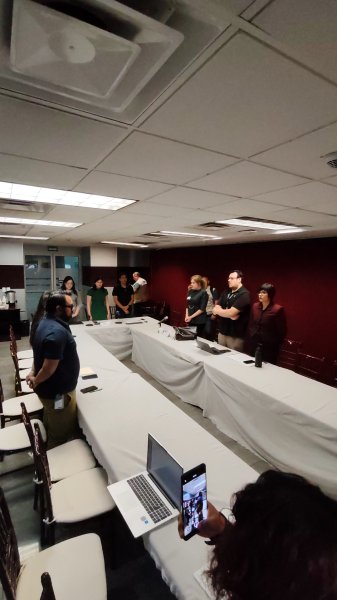 Rinden minuto de silencio en Mesa de Feminicidios por el ex Juez Heber Fabián Sandoval Díaz