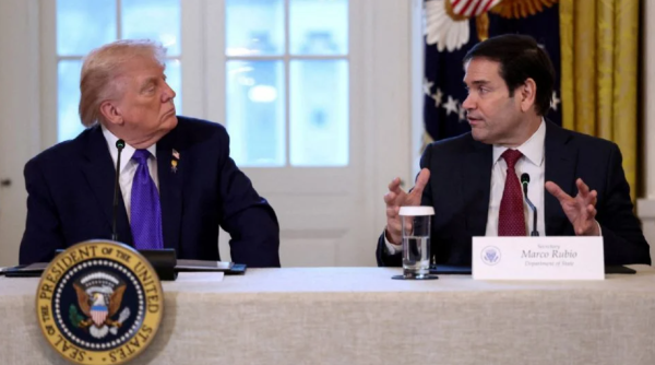 EU pide un nuevo gobierno en Cuba, mientras la isla vive una profunda crisis económica