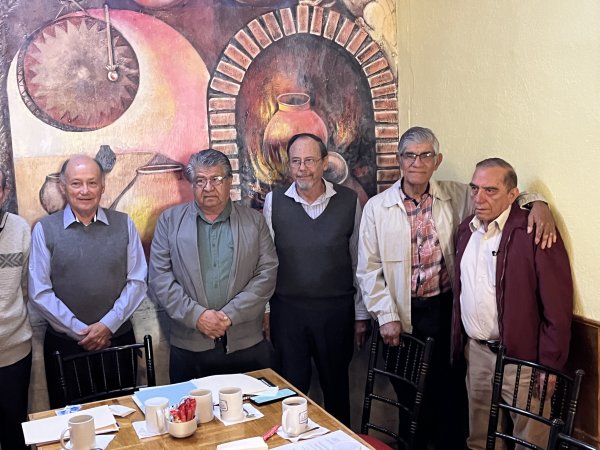 Exige colectivo de Morena respeto a los tiempos electorales y a las normas del partido