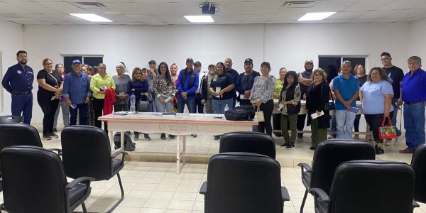 Capacita SFP a juarenses para vigilar obras y recursos del programa Proagua