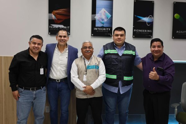 Sostiene SSPE reunión de colaboración con maquiladora Wiwynn en Ciudad Juárez