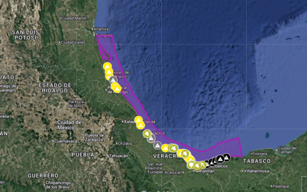 Derrame de petróleo ya se extendió 630 kilómetros, de Veracruz a Tabasco (Mapa interactivo)