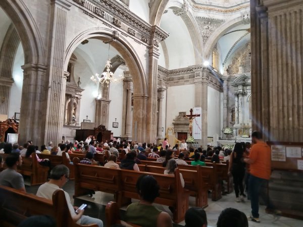 Semana Santa: Fechas de los días santos, Domingo de Ramos y de Resurrección