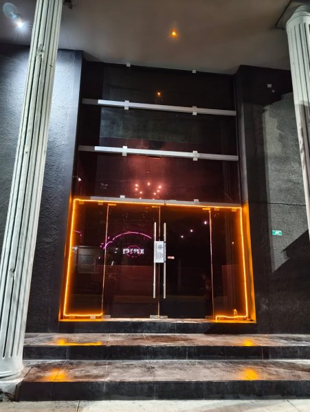 Clausura gobernación este fin de semana Bar Fanattic y El Palestino