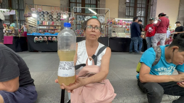 “Más agua, menos Mundial”: denuncian crisis sanitaria por agua contaminada en Guadalajara