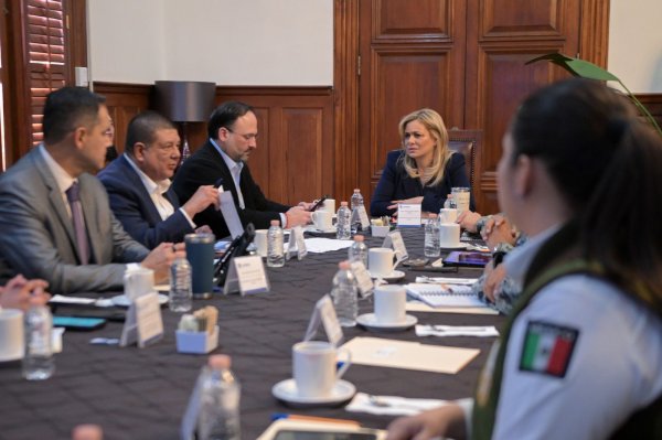 Maru Campos encabeza sesión de la Mesa de Seguridad
