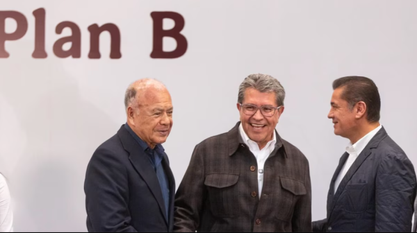 Oposición celebra rechazo del PT al Plan B de Sheinbaum; Monreal exige una explicación