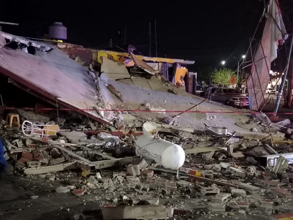 Explosión destruye taquería en la avenida Dostoyevsky; no hubo lesionados