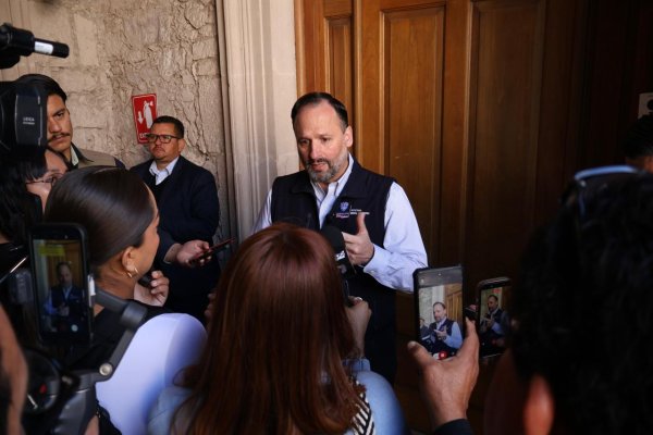 Acusación grave e irresponsable acusaciones de Villegas: De la Peña