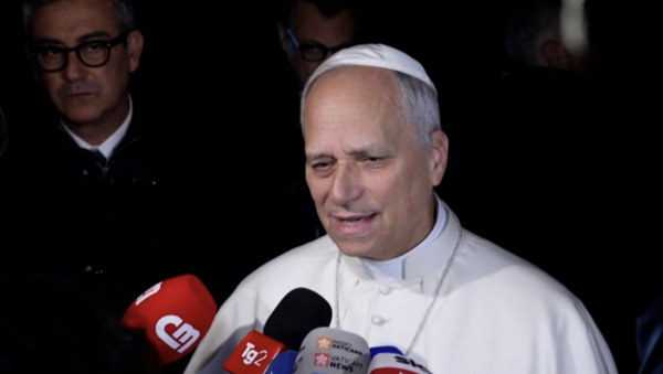 Papa León XIV pide un alto el fuego en la guerra Oriente Medio