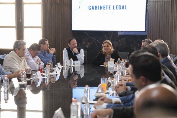 Hoy, reunión de gabinete en Palacio de Gobierno