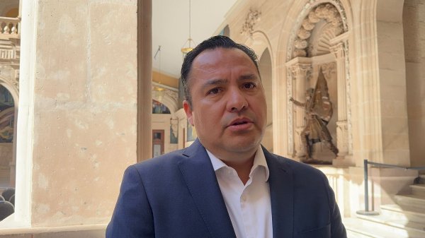 Buscaré la candidatura a la gubernatura de Chihuahua; es tiempo de que las regiones sean escuchadas: Valenciano
