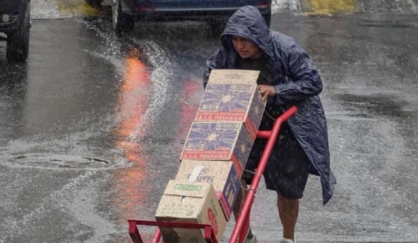 Chubascos, lluvias y vientos fuertes azotarán el jueves a los siguientes estados