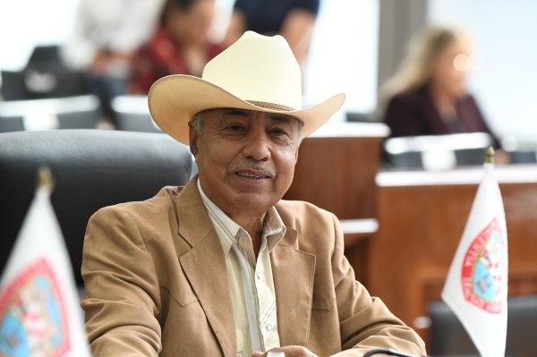 “Logramos en el Congreso que las sesiones de Cabildo se transmitan en vivo”: Arturo Zubía Fernández