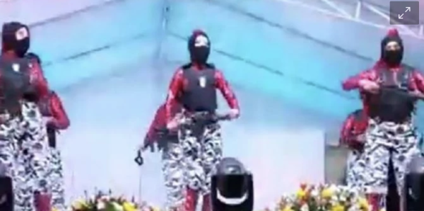 Censuran coreografía crítica de alumnos de Bachilleres contra la violencia en Michoacán (Video)