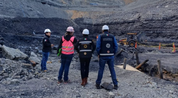 Derrumbe en mina de Sinaloa deja cuatro trabajadores atrapados