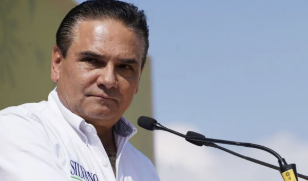 Juez gira órdenes de aprehensión contra exgobernador Aureoles, su exjefe de policía y 14 agentes