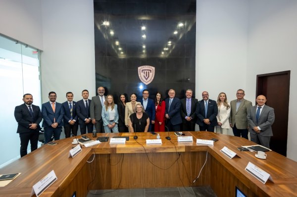 Trabajan TSJE y SEA para consolidar la transparencia y legalidad institucional de manera permanente