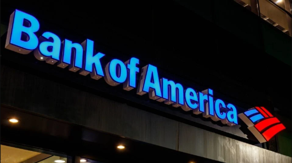 Frustran posible ataque terrorista en París: arrestan a sujeto que colocó explosivos en un banco