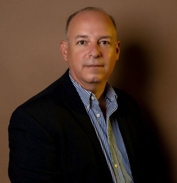 En otra mesa del café: ¿México requiere importar liderazgos disruptivos?